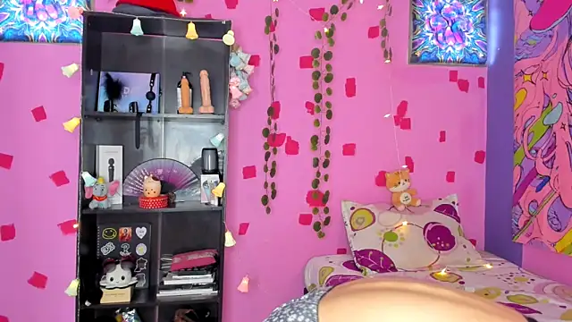 Snapshot of kittyzenn chatting on 10, 3, 2025 kittyzenn online show from 10, 3, 2025