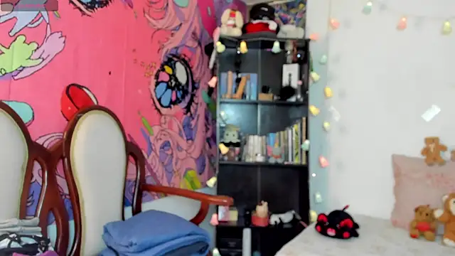 Snapshot of kittyzenn chatting on 18, 9, 2025 kittyzenn online show from 18, 9, 2025