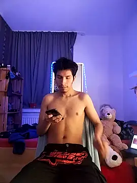 Dennis 2024 online show from 26, 1, 2025