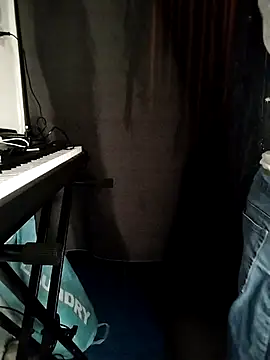 Snapshot of Dennis_2024 chatting on 14, 1, 2026 Dennis 2024 online show from 14, 1, 2026