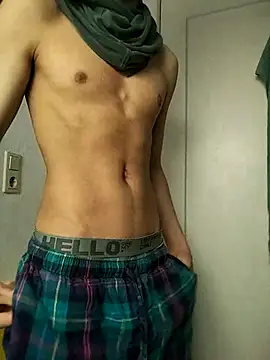 Snapshot of Dennis_2024 chatting on 6, 3, 2026 Dennis 2024 online show from 6, 3, 2026