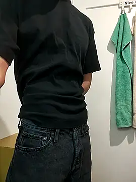 Snapshot of Dennis_2024 chatting on 9, 3, 2026 Dennis 2024 online show from 9, 3, 2026