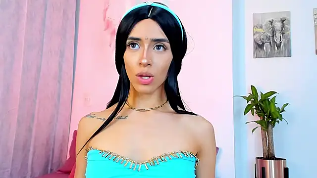 StormiRusso online show from 31, 1, 2025