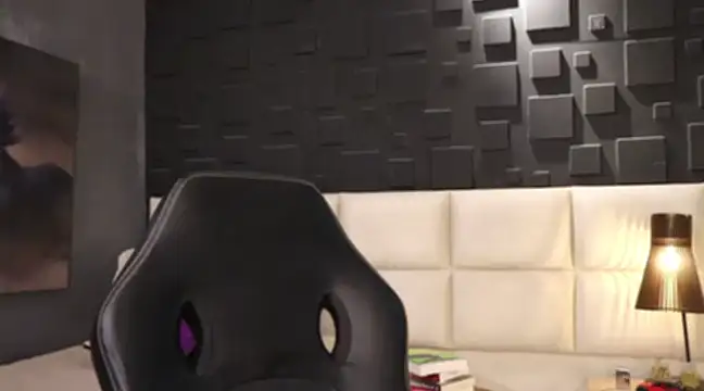 Snapshot of DannSaenz chatting on 16, 2, 2025 DannSaenz online show from 16, 2, 2025