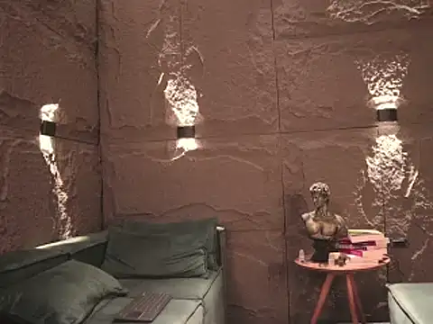 Snapshot of DannSaenz chatting on 16, 3, 2025 DannSaenz online show from 16, 3, 2025