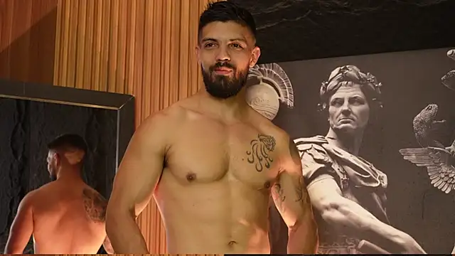 Snapshot of DannSaenz chatting on 15, 9, 2025 DannSaenz online show from 15, 9, 2025