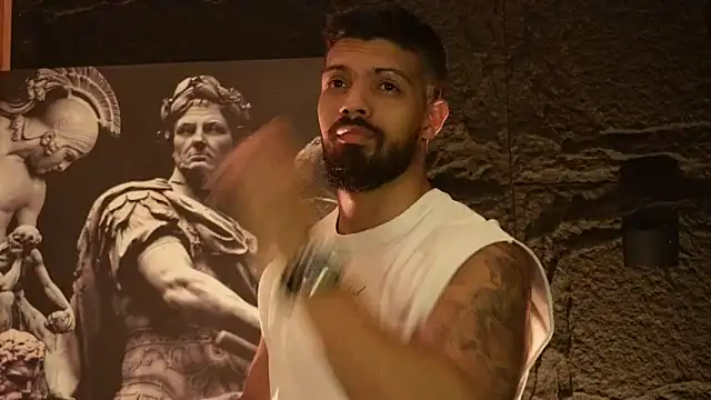 Snapshot of DannSaenz chatting on 19, 9, 2025 DannSaenz online show from 19, 9, 2025