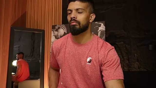 Snapshot of DannSaenz chatting on 27, 9, 2025 DannSaenz online show from 27, 9, 2025