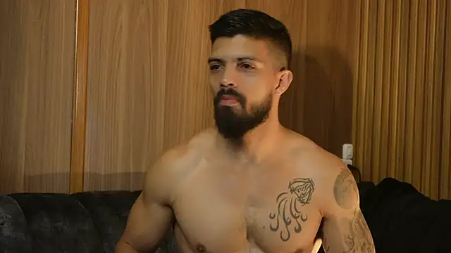 Snapshot of DannSaenz chatting on 30, 9, 2025 DannSaenz online show from 30, 9, 2025