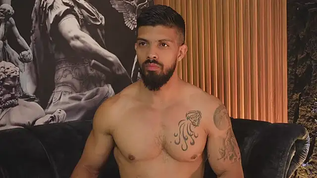 Snapshot of DannSaenz chatting on 18, 10, 2025 DannSaenz online show from 18, 10, 2025