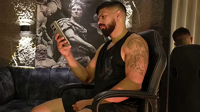 Snapshot of DannSaenz chatting on 22, 2, 2026 DannSaenz online show from 22, 2, 2026