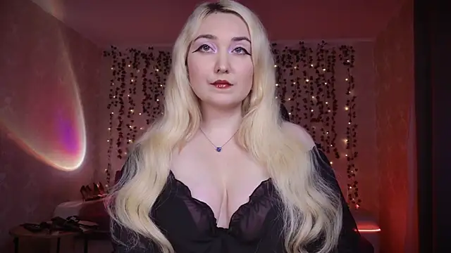 AllisonBlack  online show from 6, 10, 2025