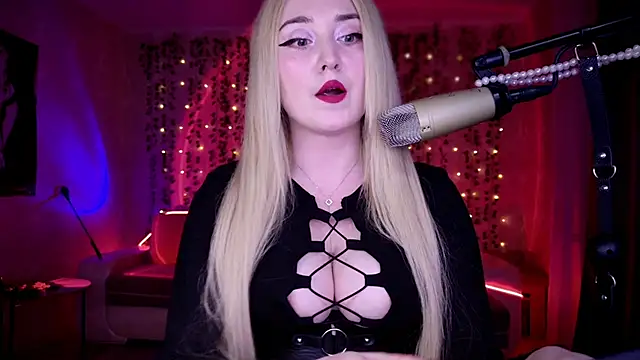 Snapshot of AllisonBlack_ chatting on 22, 5, 2026 AllisonBlack online show from 22, 5, 2026