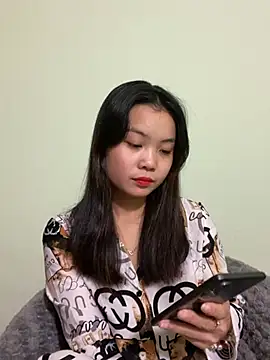 Snapshot of Maeve2k5 chatting on 30, 12, 2024 Maeve2k5 online show from 30, 12, 2024