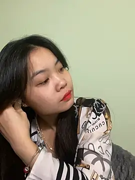 Snapshot of Maeve2k5 chatting on 6, 1, 2025 Maeve2k5 online show from 6, 1, 2025