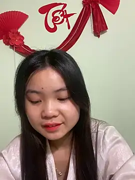 Snapshot of Maeve2k5 chatting on 3, 2, 2025 Maeve2k5 online show from 3, 2, 2025