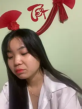 Snapshot of Maeve2k5 chatting on 7, 2, 2025 Maeve2k5 online show from 7, 2, 2025