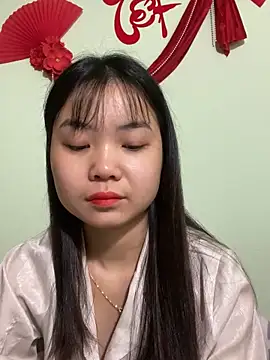 Snapshot of Maeve2k5 chatting on 14, 2, 2025 Maeve2k5 online show from 14, 2, 2025