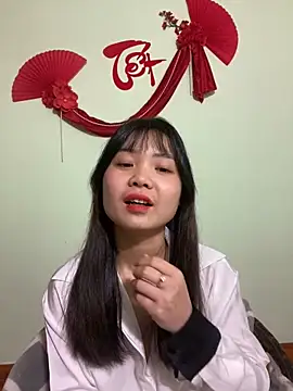 Snapshot of Maeve2k5 chatting on 24, 2, 2025 Maeve2k5 online show from 24, 2, 2025