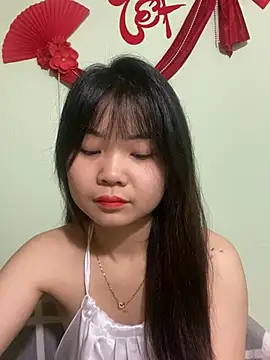 Snapshot of Maeve2k5 chatting on 1, 3, 2025 Maeve2k5 online show from 1, 3, 2025