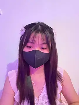 Snapshot of Maeve2k5 chatting on 19, 9, 2025 Maeve2k5 online show from 19, 9, 2025