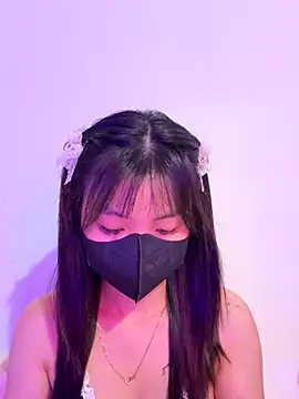 Snapshot of Maeve2k5 chatting on 20, 9, 2025 Maeve2k5 online show from 20, 9, 2025