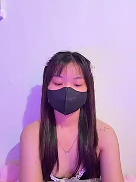 Snapshot of Maeve2k5 chatting on 25, 9, 2025 Maeve2k5 online show from 25, 9, 2025