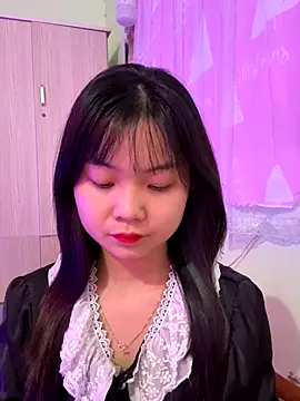 Snapshot of Maeve2k5 chatting on 24, 10, 2025 Maeve2k5 online show from 24, 10, 2025