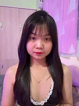 Snapshot of Maeve2k5 chatting on 27, 10, 2025 Maeve2k5 online show from 27, 10, 2025