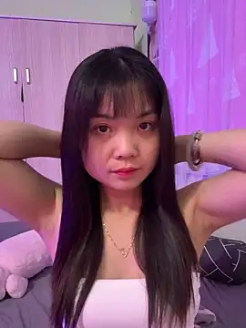 Snapshot of Maeve2k5 chatting on 23, 11, 2025 Maeve2k5 online show from 23, 11, 2025