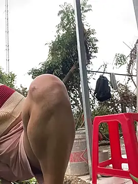 Linaannn online show from 11, 2, 2026