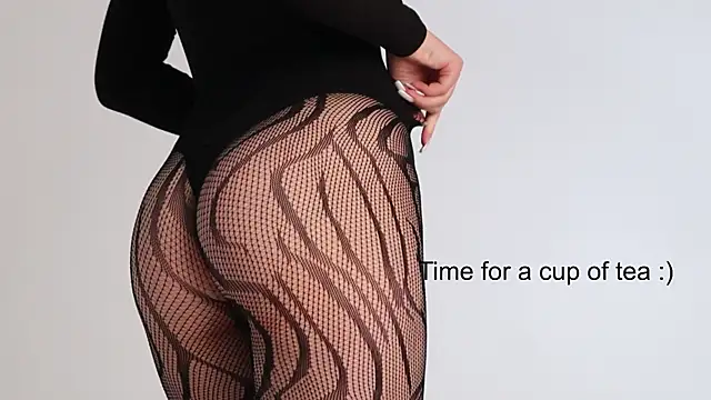 Snapshot of LindaThacker chatting on 20, 9, 2025 LindaThacker online show from 20, 9, 2025