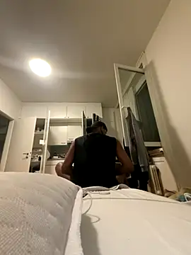 Snapshot of esteraulxxx chatting on 3, 10, 2025 esteraulxxx online show from 3, 10, 2025