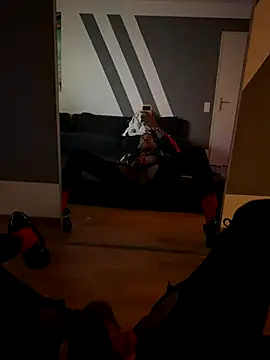 Snapshot of esteraulxxx chatting on 21, 11, 2025 esteraulxxx online show from 21, 11, 2025