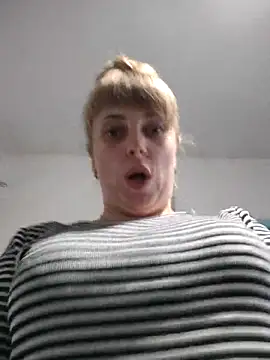 CoddessCrystal online show from 14, 10, 2025