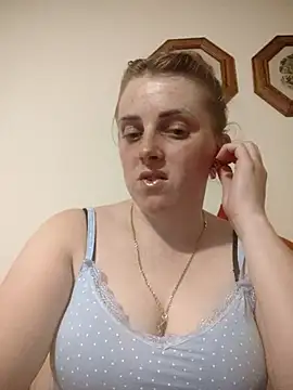 CoddessCrystal online show from 21, 6, 2026