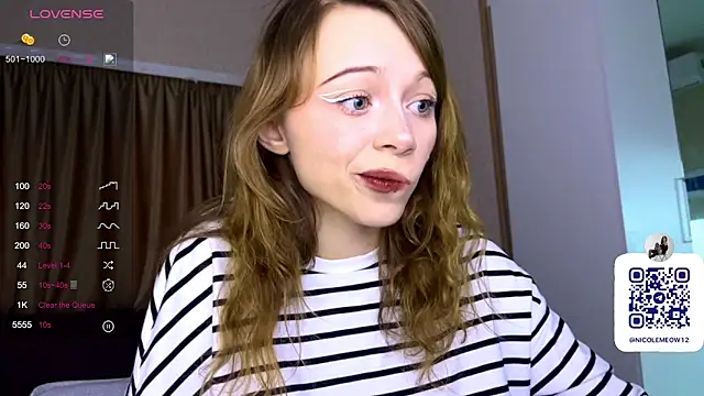 Snapshot of _SofiaBrown chatting on 7, 4, 2026 SofiaBrown online show from 7, 4, 2026