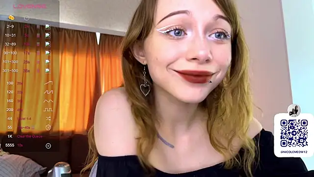 Snapshot of _SofiaBrown chatting on 25, 4, 2026 SofiaBrown online show from 25, 4, 2026