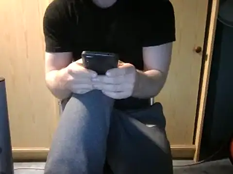 Snapshot of rugbyboy22 chatting on 4, 4, 2026 rugbyboy22 online show from 4, 4, 2026