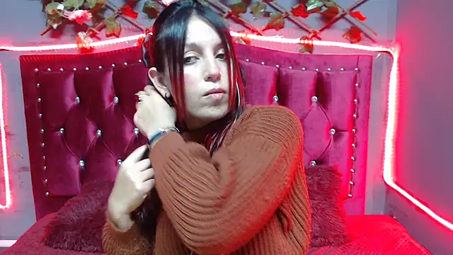 Snapshot of Melani_cute02 chatting on 7, 2, 2025 Melani cute02 online show from 7, 2, 2025