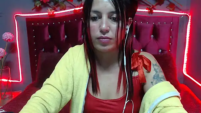 Snapshot of Melani_cute02 chatting on 13, 2, 2025 Melani cute02 online show from 13, 2, 2025