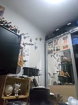 Snapshot of Binhosex2024 chatting on 6, 11, 2025 Binhosex2024 online show from 6, 11, 2025