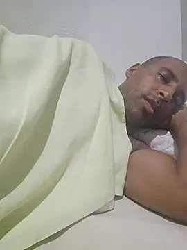 Snapshot of Binhosex2024 chatting on 14, 11, 2025 Binhosex2024 online show from 14, 11, 2025