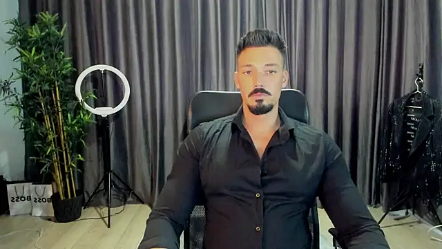 Snapshot of HaydenSpearss chatting on 1, 4, 2026 HaydenSpearss online show from 1, 4, 2026