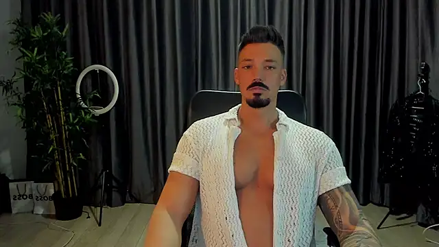 Snapshot of HaydenSpearss chatting on 4, 4, 2026 HaydenSpearss online show from 4, 4, 2026