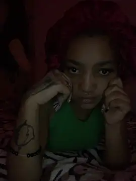 Laanegraofficial  online show from 16, 4, 2026