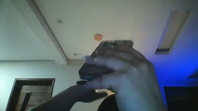 Sarahmonesexy online show from 6, 1, 2026