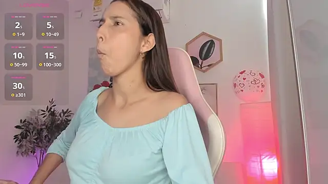 Snapshot of aleja_rythm chatting on 14, 2, 2025 aleja rythm online show from 14, 2, 2025