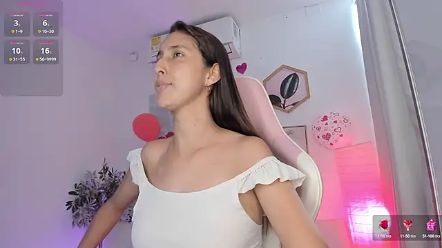 Snapshot of aleja_rythm chatting on 18, 2, 2025 aleja rythm online show from 18, 2, 2025