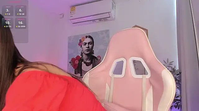 Snapshot of aleja_rythm chatting on 8, 3, 2025 aleja rythm online show from 8, 3, 2025